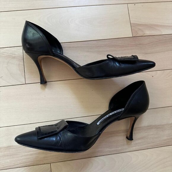 Manolo Blahnik Leather D’Orsay Pumps – Classic Black Pointed Toe Heels - Picture 6 of 8